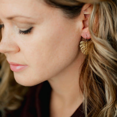 Baby monstera leaf earrings - Wild Roots Creative Shop
